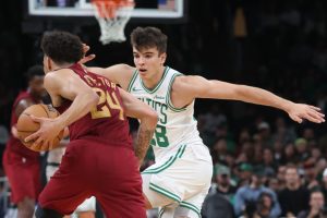 Hugo González,Tyrese Proctor