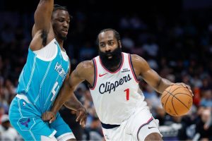 Kon Knueppel,Sion James