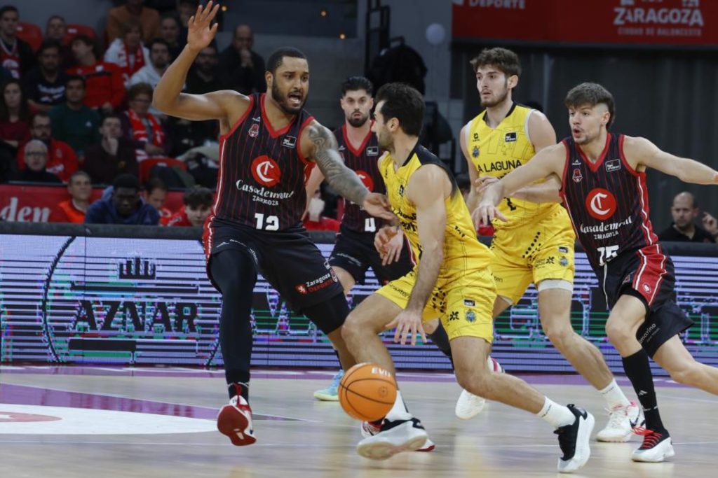 Casademont Zaragoza vs La Laguna Tenerife