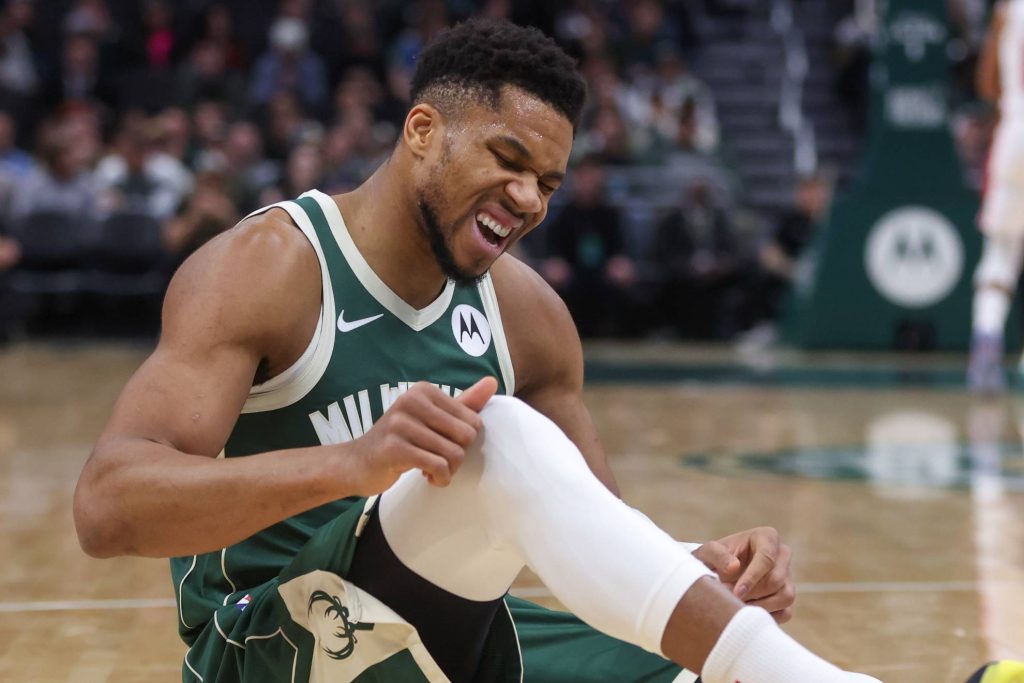 Pistons Bucks Basketball