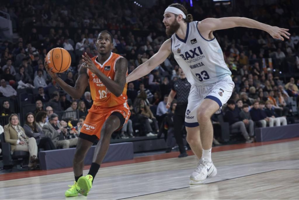 Valencia Basket vs Baxi Manresa