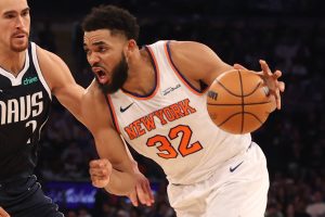 Karl-Anthony Towns,Dwight Powell