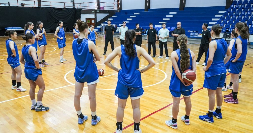 mwlhW0mvv_1200x630__1