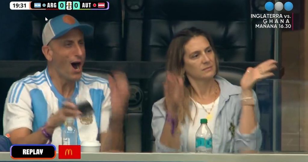 Manu Ginobili gritando por Argentina